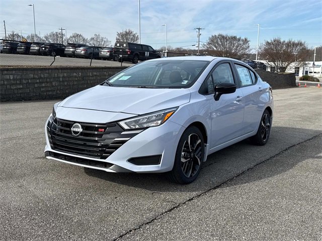 New 2025 Nissan Versa SR w/ Trunk Package image 8