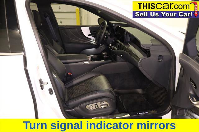 Used 2023 Lexus LS 500 F Sport w/ Cold Weather Package (CK) image 27