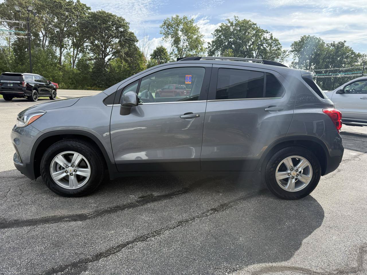 Used 2020 Chevrolet Trax LT FWD image 6