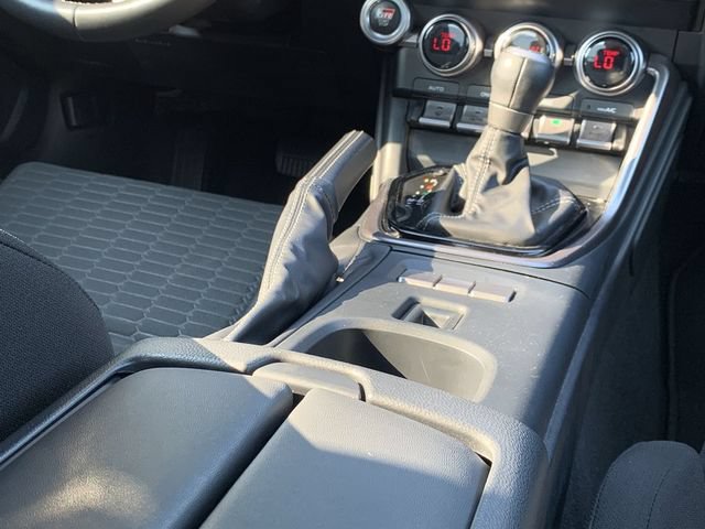 Used 2024 Toyota GR86 RWD image 27