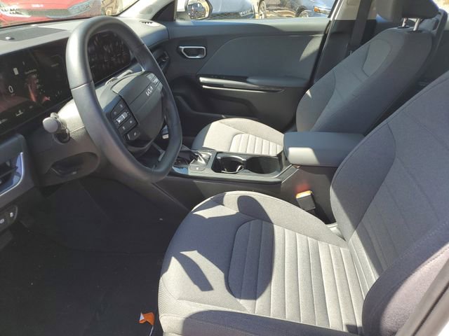 Certified 2025 Kia K4 EX image 21