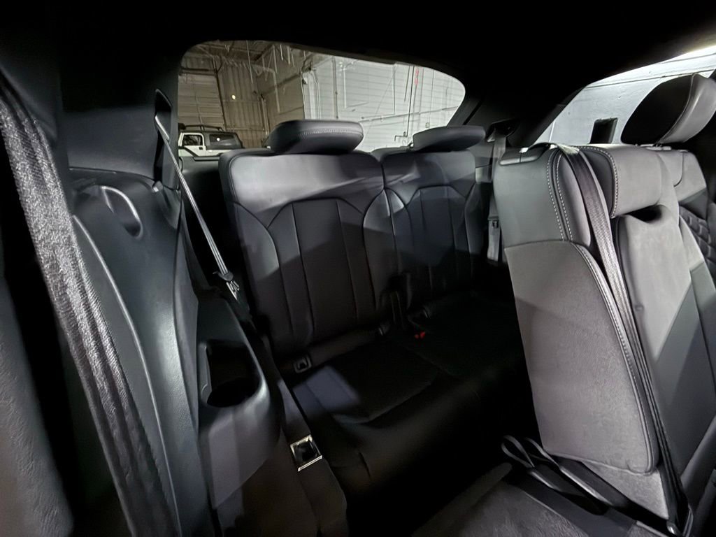 Used 2021 Audi SQ7 Premium Plus w/ Executive Package image 28