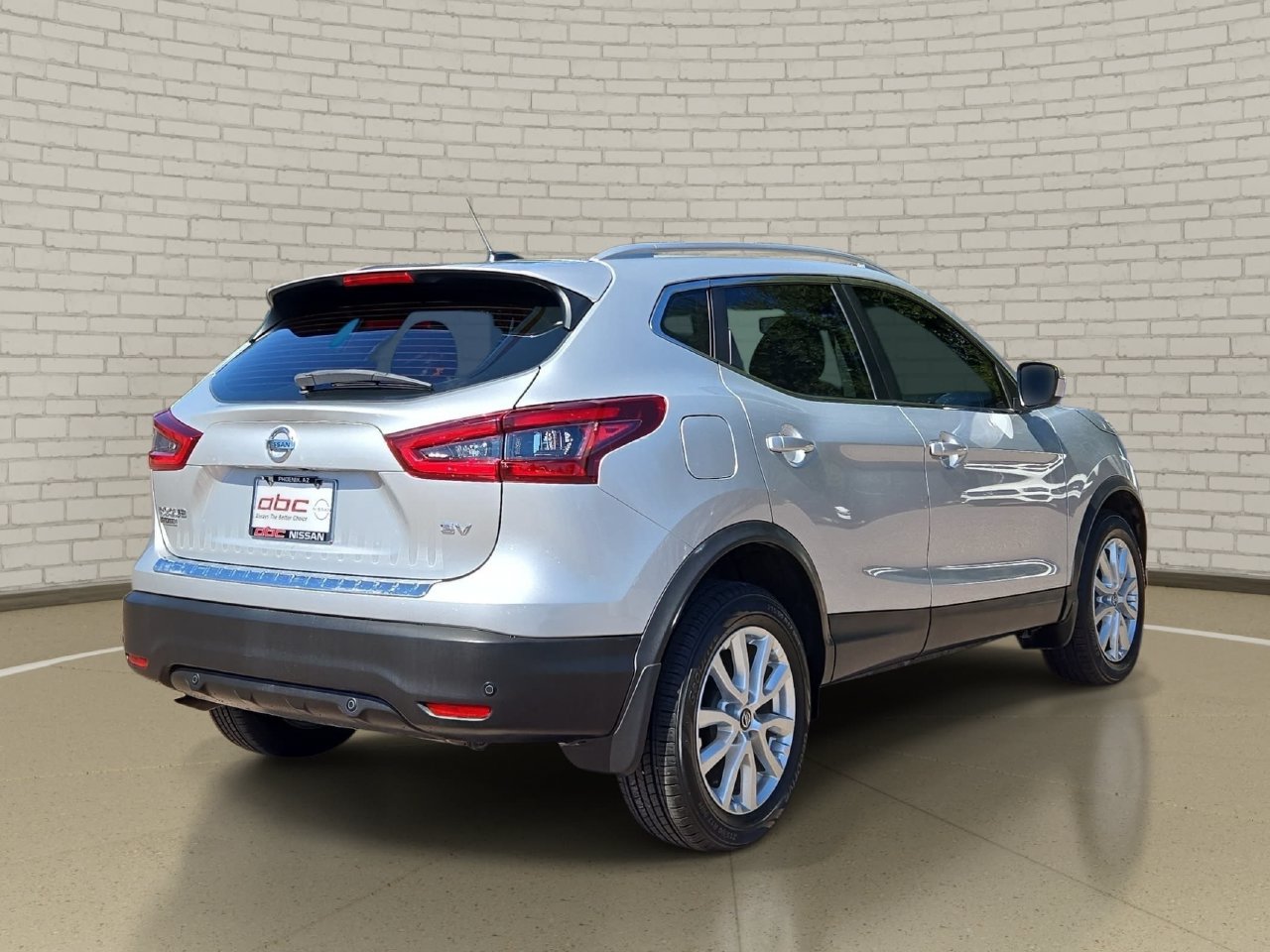 Used 2021 Nissan Rogue Sport SV FWD image 5