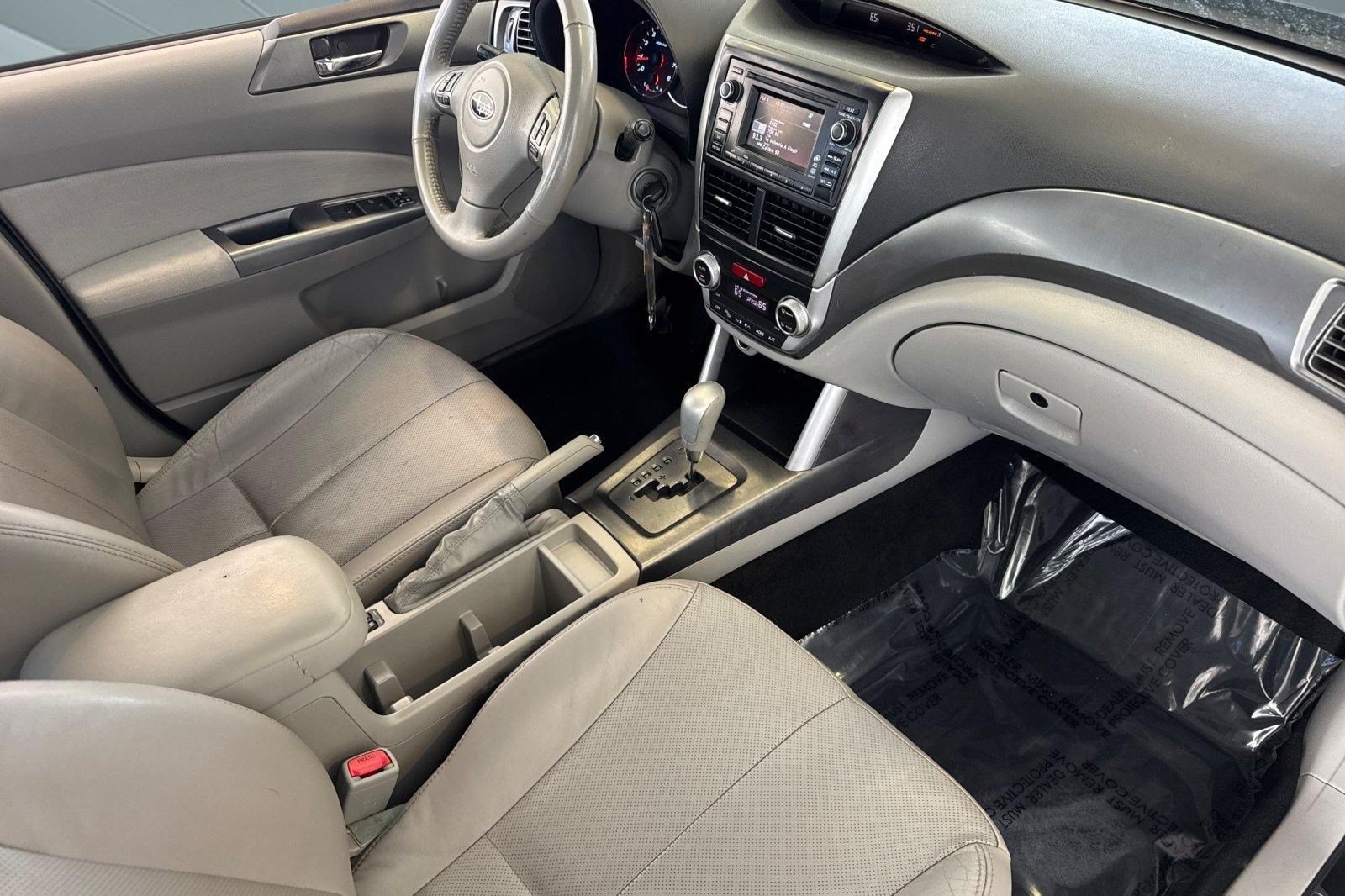 Used 2012 Subaru Forester 2.5X Touring AWD/4WD image 32
