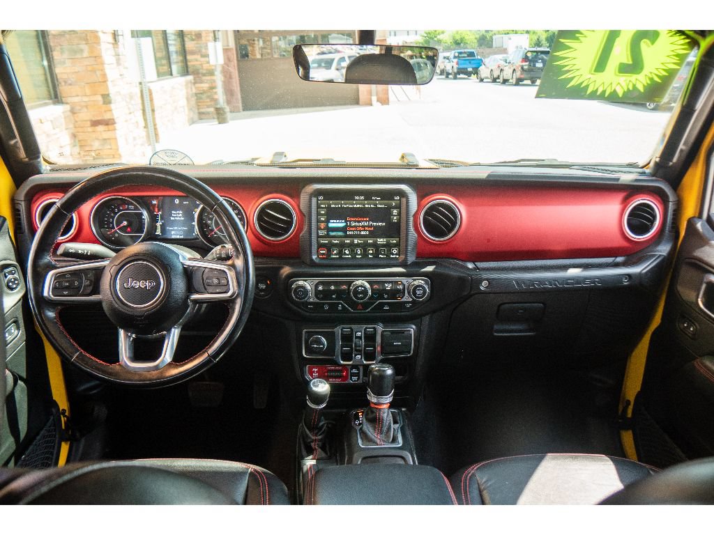Used 2021 Jeep Wrangler Unlimited Rubicon w/ Dual Top Group AWD/4WD image 12