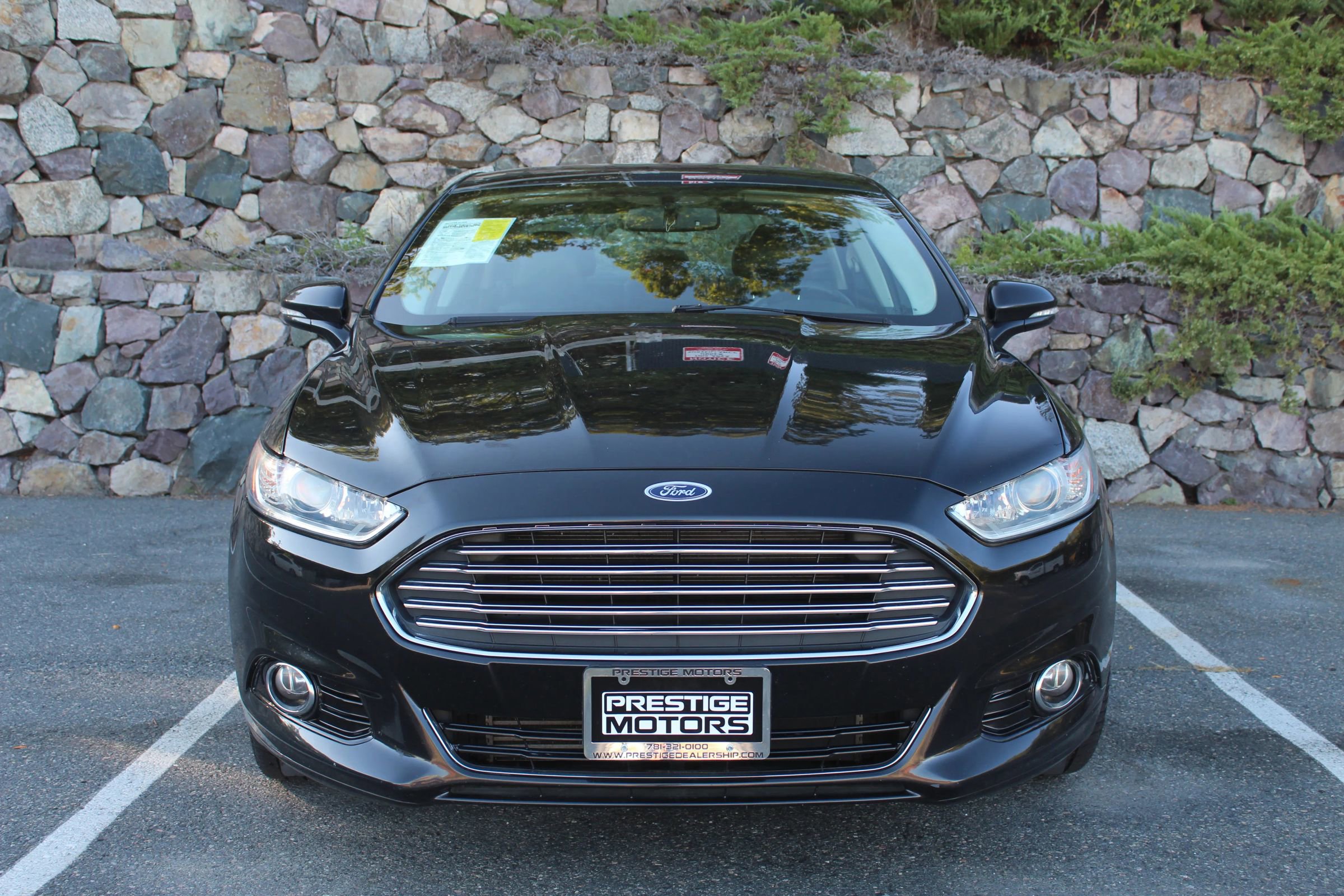 Used 2014 Ford Fusion Titanium image 3