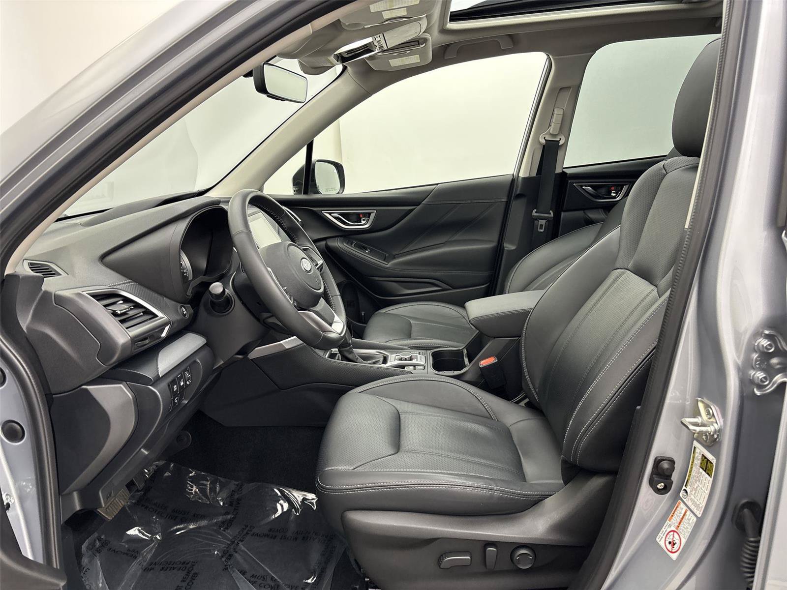 Used 2020 Subaru Forester Limited w/ Popular Package #3 AWD/4WD image 25
