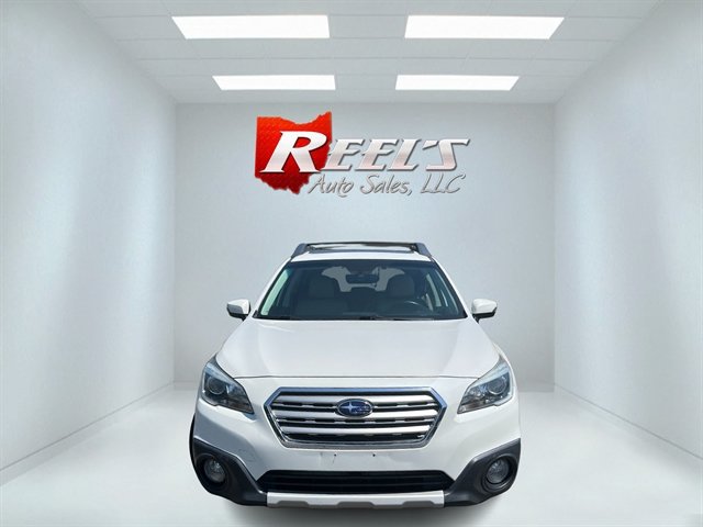 Used 2017 Subaru Outback 3.6R Limited AWD/4WD image 2