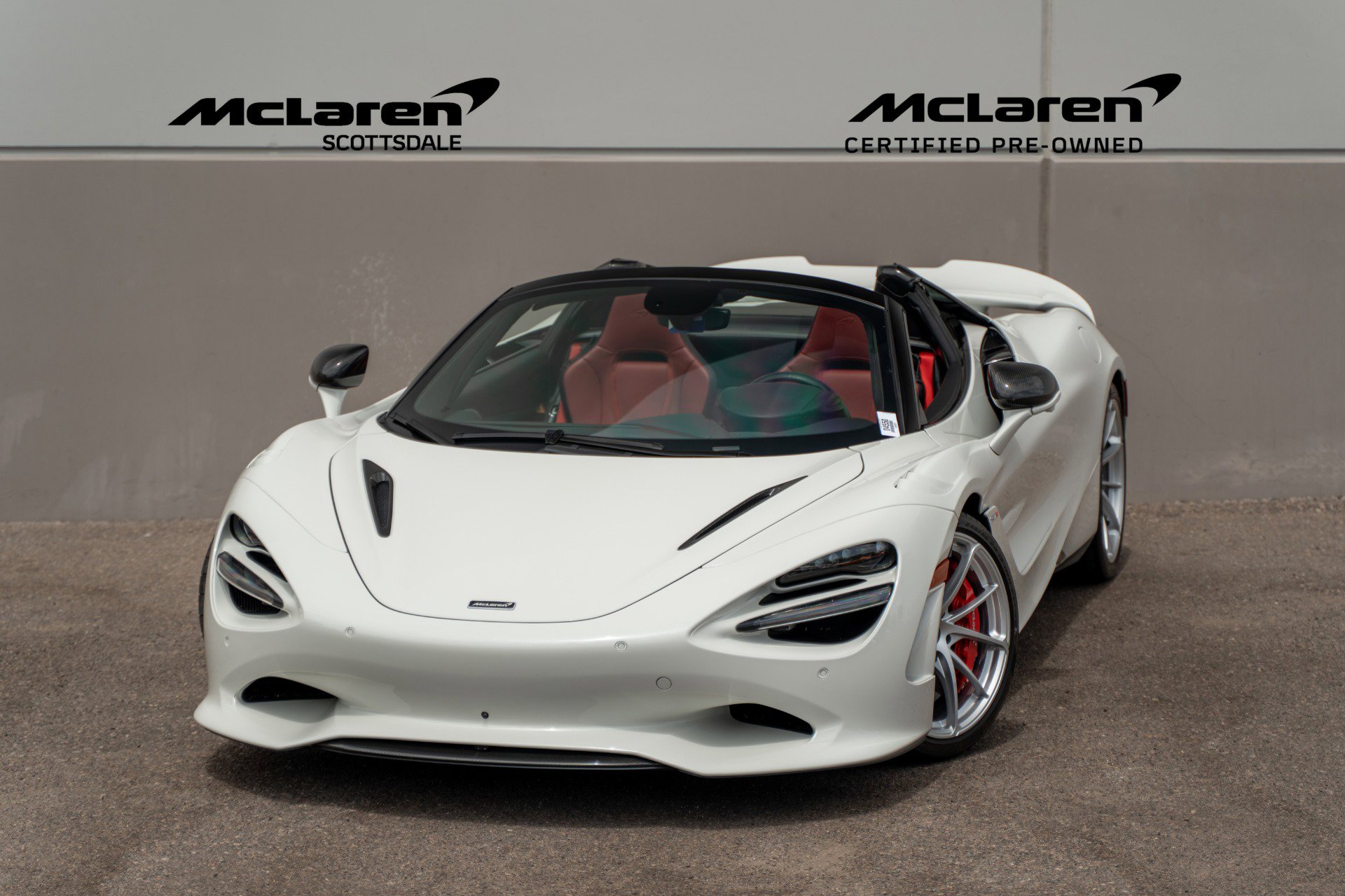 Used 2024 McLaren 750S Spider image 1