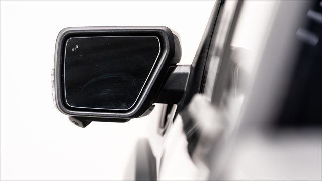 Used 2021 Ford F150 Raptor w/ Raptor 37 Performance Package AWD/4WD image 14