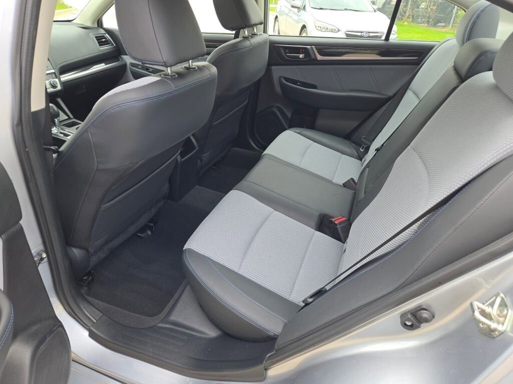 Used 2017 Subaru Legacy 2.5i Sport AWD/4WD image 15