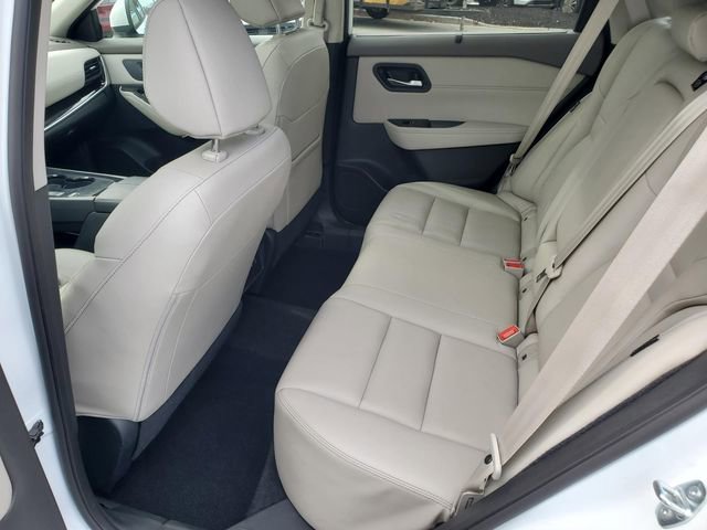 Certified 2024 Nissan Rogue SL w/ SL Premium Package FWD image 12