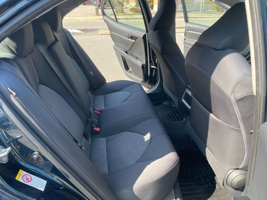 Used 2018 Toyota Camry LE w/ Convenience Package image 26