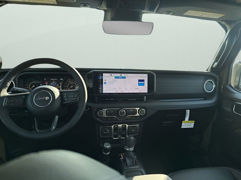 New 2025 Jeep Gladiator Sport AWD/4WD image 23