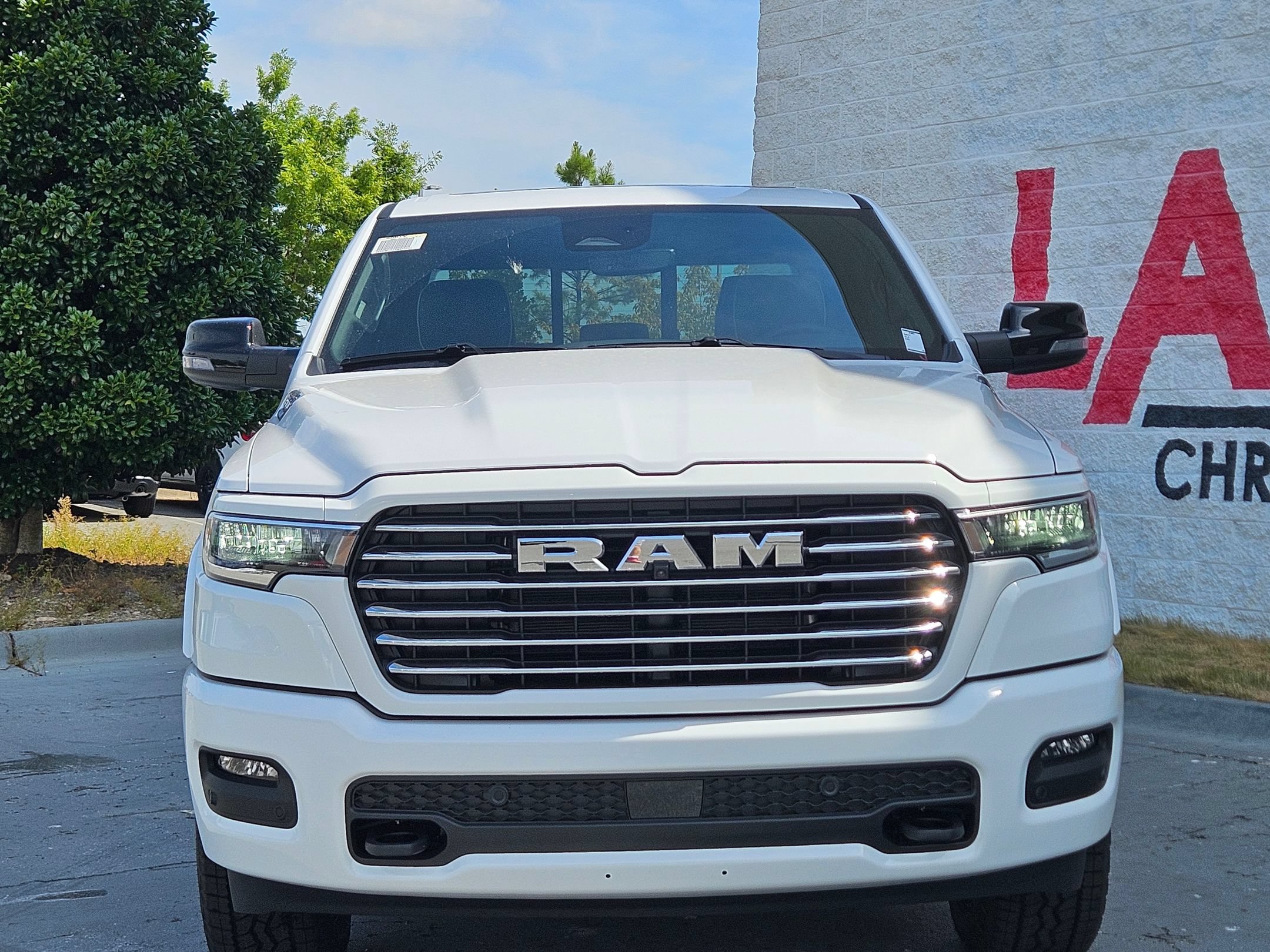 New 2027 RAM 1500 Laramie w/ Laramie Preferred Package AWD/4WD image 2