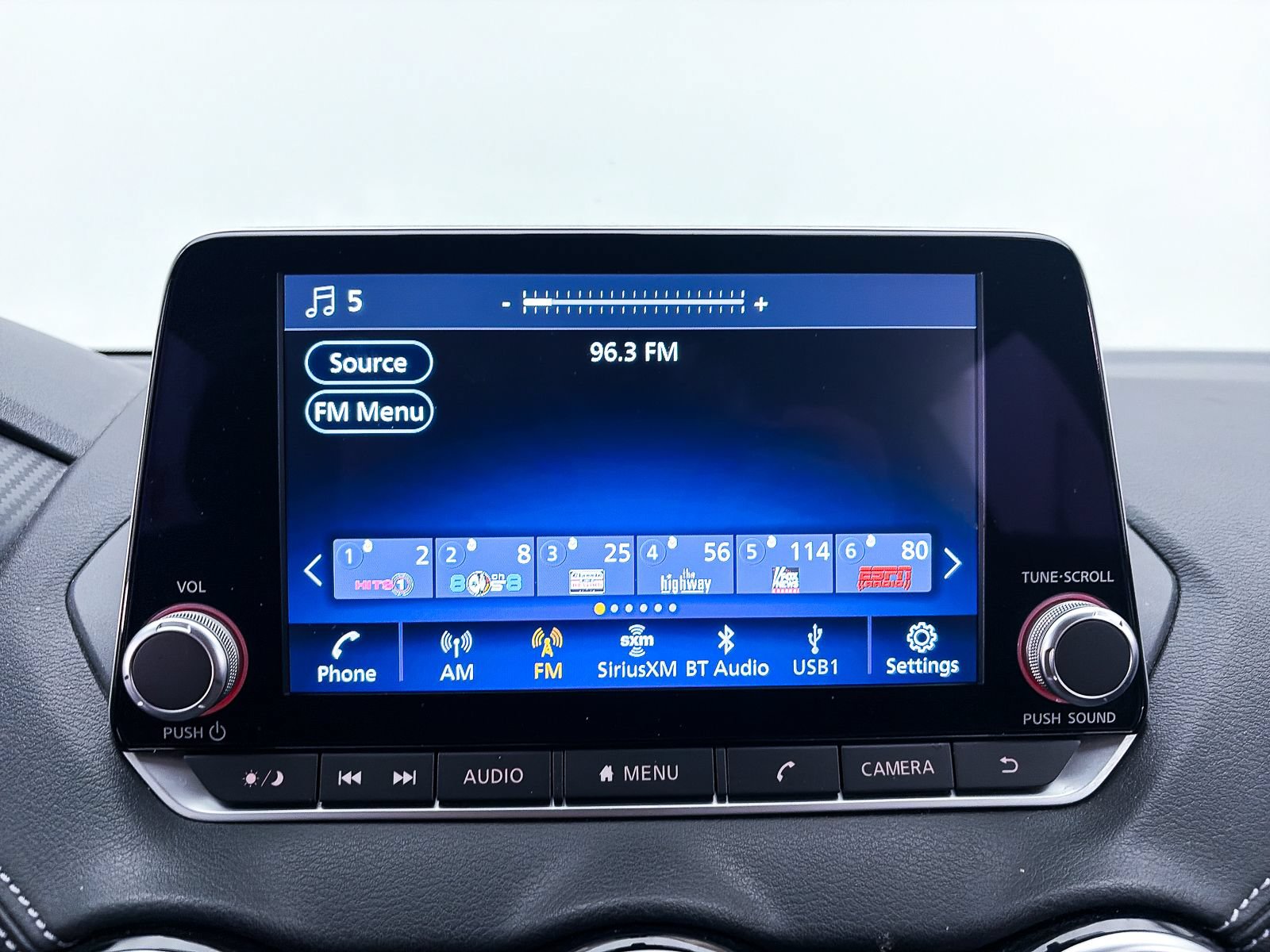Used 2024 Nissan Sentra SV FWD image 20
