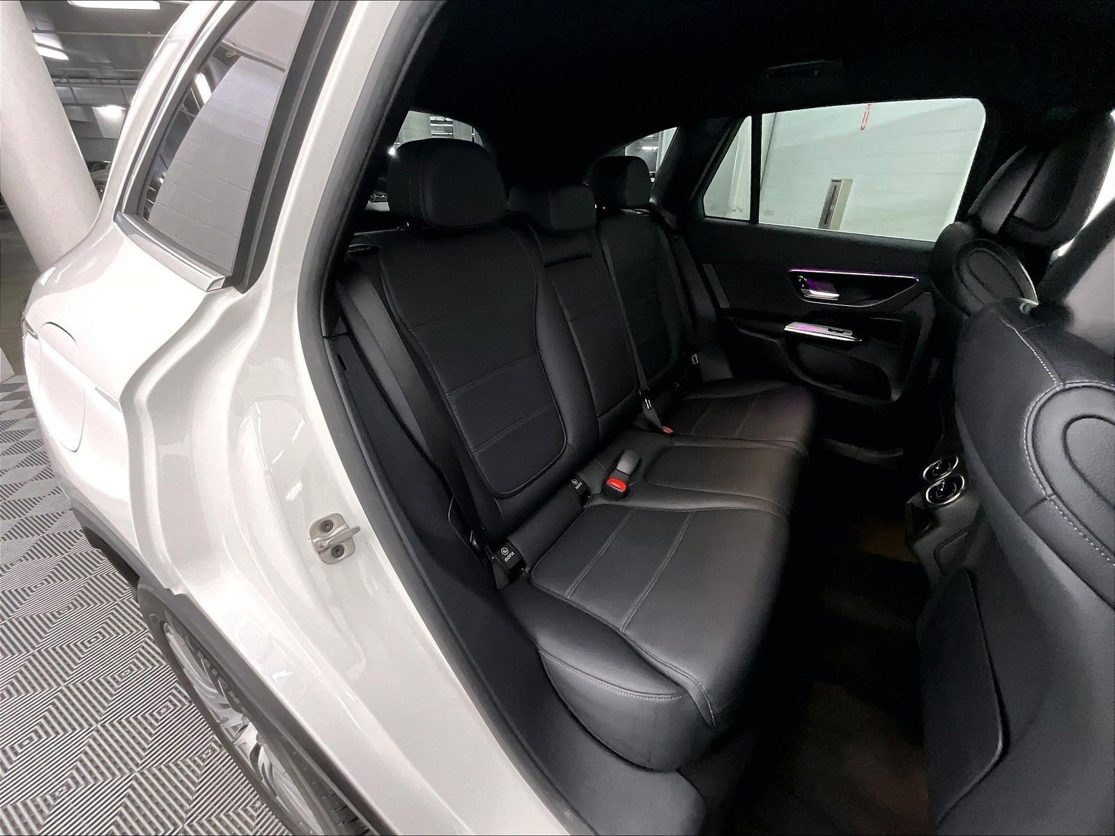 Certified 2025 Mercedes-Benz GLC 300 image 17