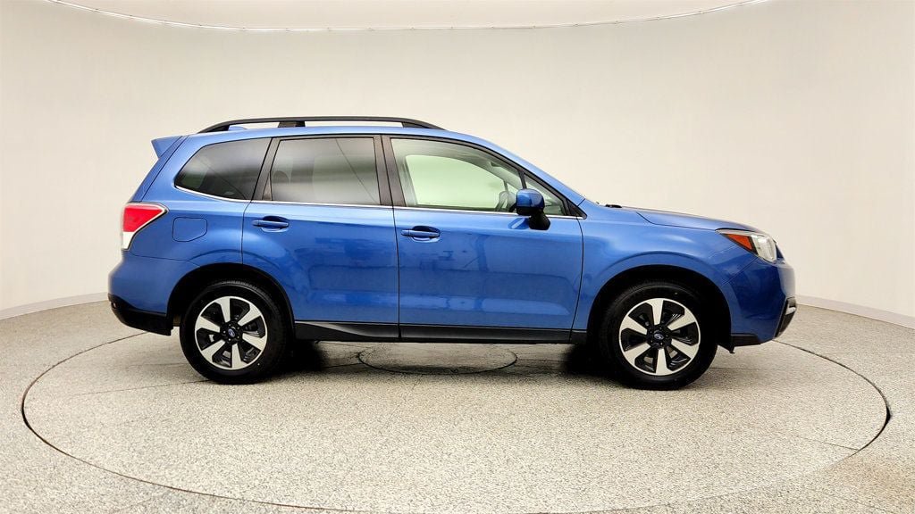 Used 2017 Subaru Forester 2.5i Limited w/ Popular Package #2 AWD/4WD image 4