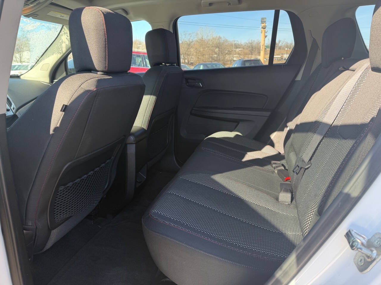 Used 2017 GMC Terrain SLE w/ Convenience Package AWD/4WD image 13