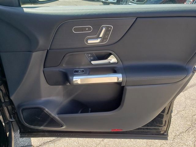 New 2026 Mercedes-Benz GLB 250 4MATIC image 17