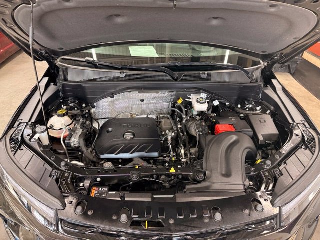 Used 2025 Chevrolet TrailBlazer RS w/ Convenience Package AWD/4WD image 28