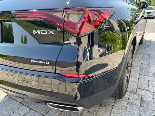 Used 2025 Acura MDX A-Spec AWD/4WD image 12