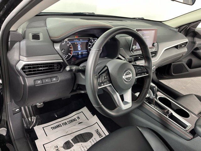 Used 2025 Nissan Altima 2.5 SR FWD image 21
