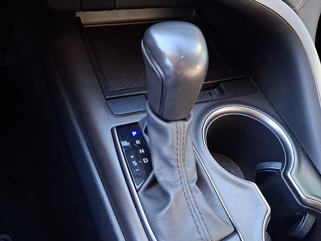 Used 2023 Toyota Camry SE FWD image 14