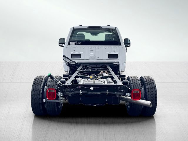 New 2025 Ford F550 4x4 Regular Cab Super Duty image 4