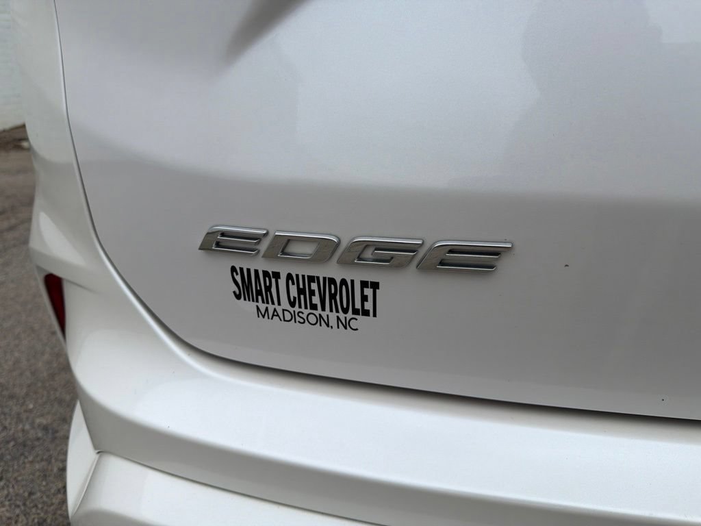 Used 2019 Ford Edge ST AWD/4WD image 16