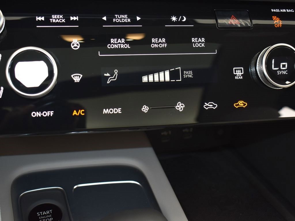 New 2026 INFINITI QX60 Luxe w/ Cargo Package image 12