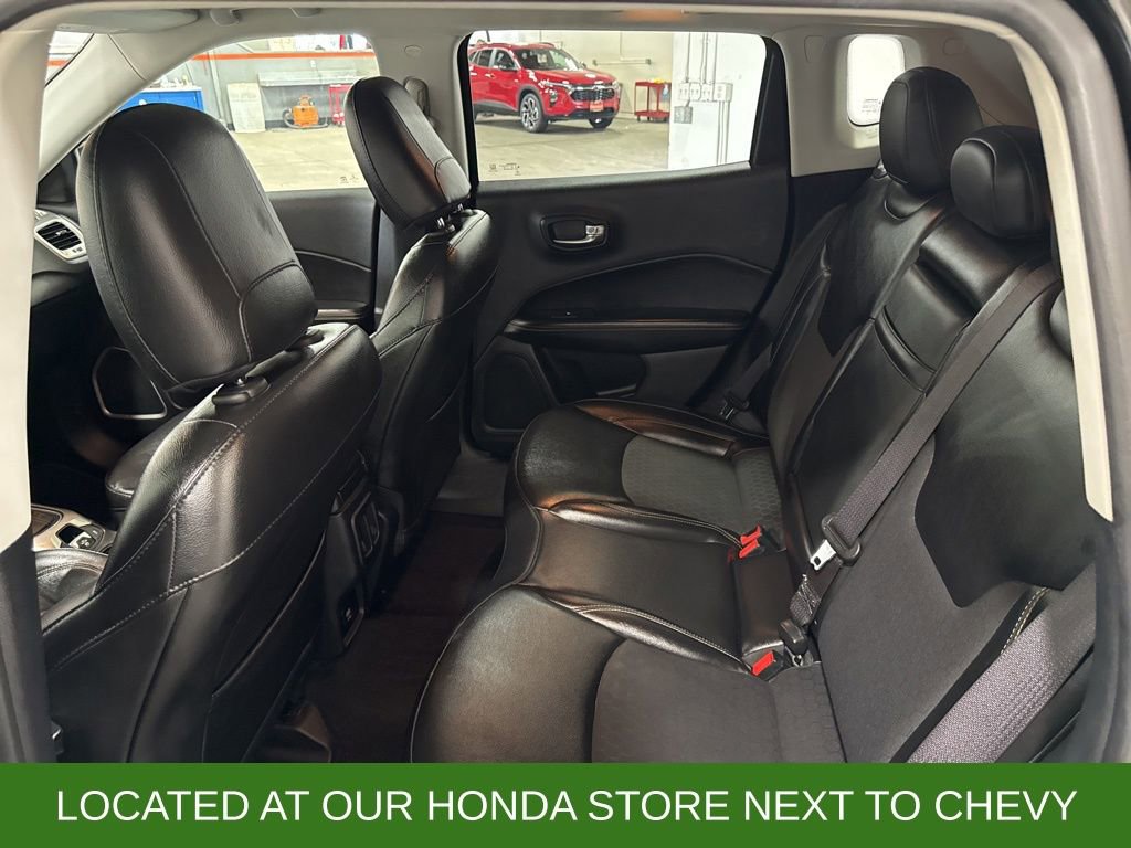 Used 2020 Jeep Compass Latitude image 14