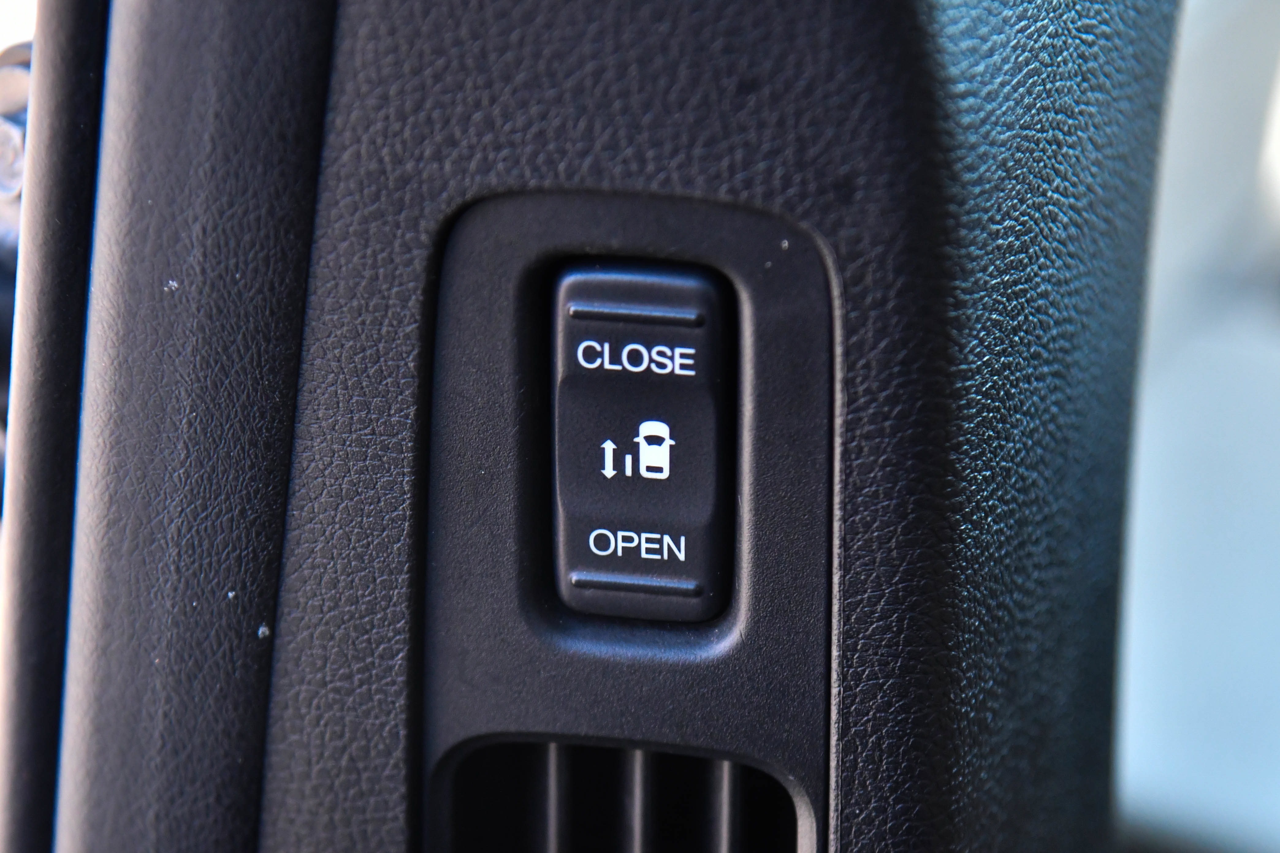 Used 2023 Honda Odyssey Elite image 49