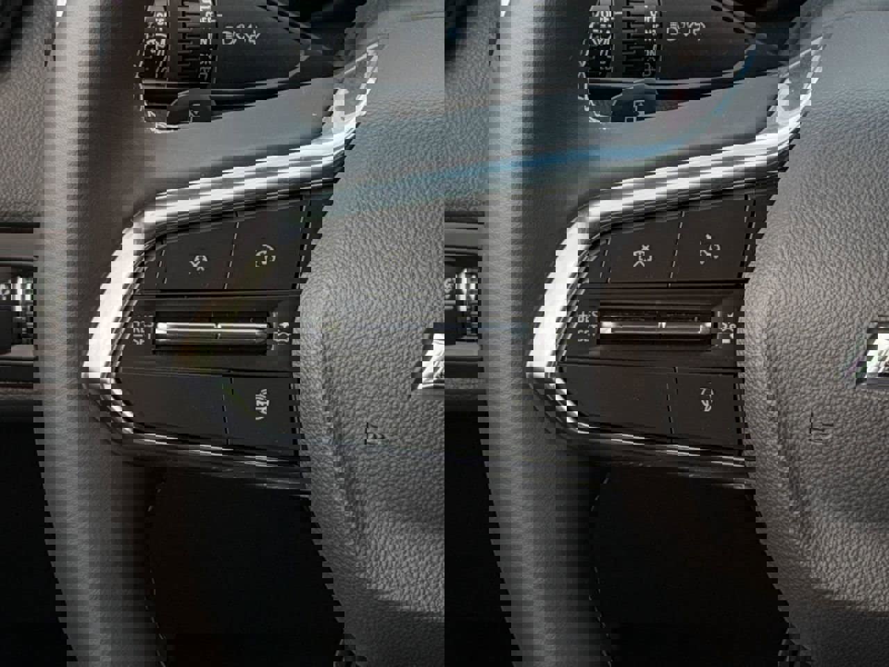 New 2026 Chevrolet Blazer EV LT w/ Super Cruise Package image 13