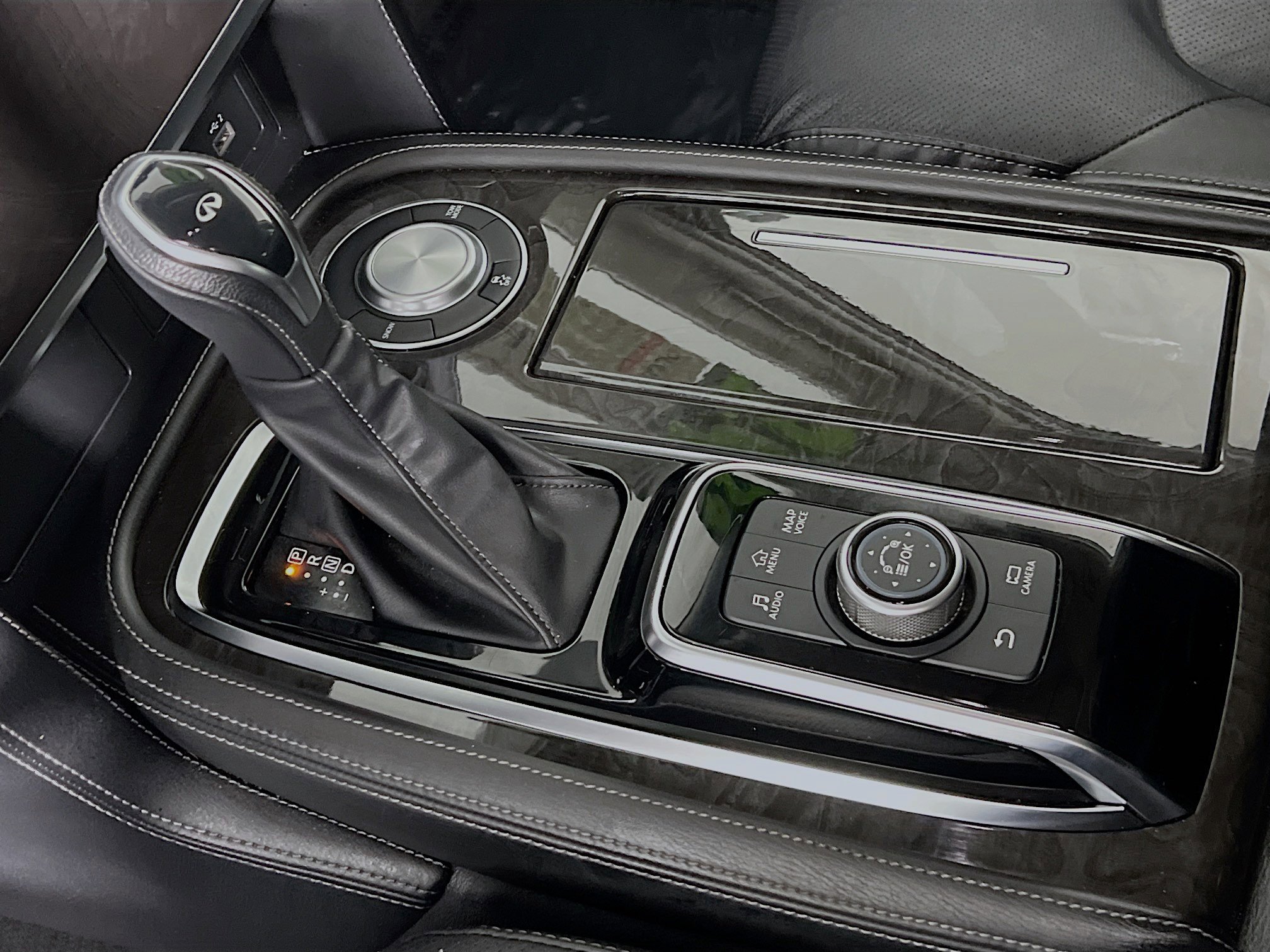 Used 2024 INFINITI QX80 Luxe image 24