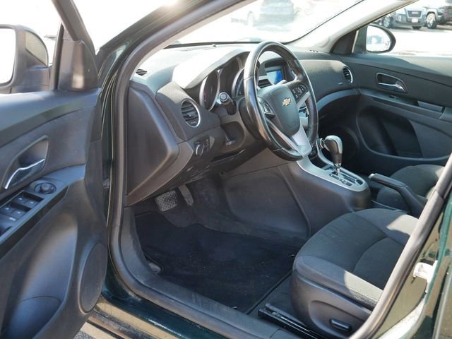 Used 2014 Chevrolet Cruze LT image 12