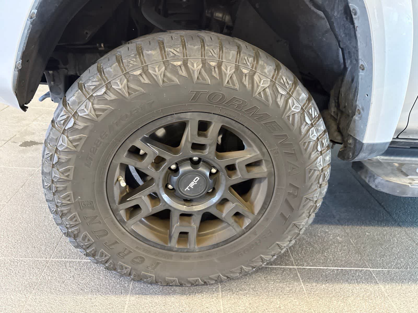 Used 2021 Toyota 4Runner SR5 AWD/4WD image 20