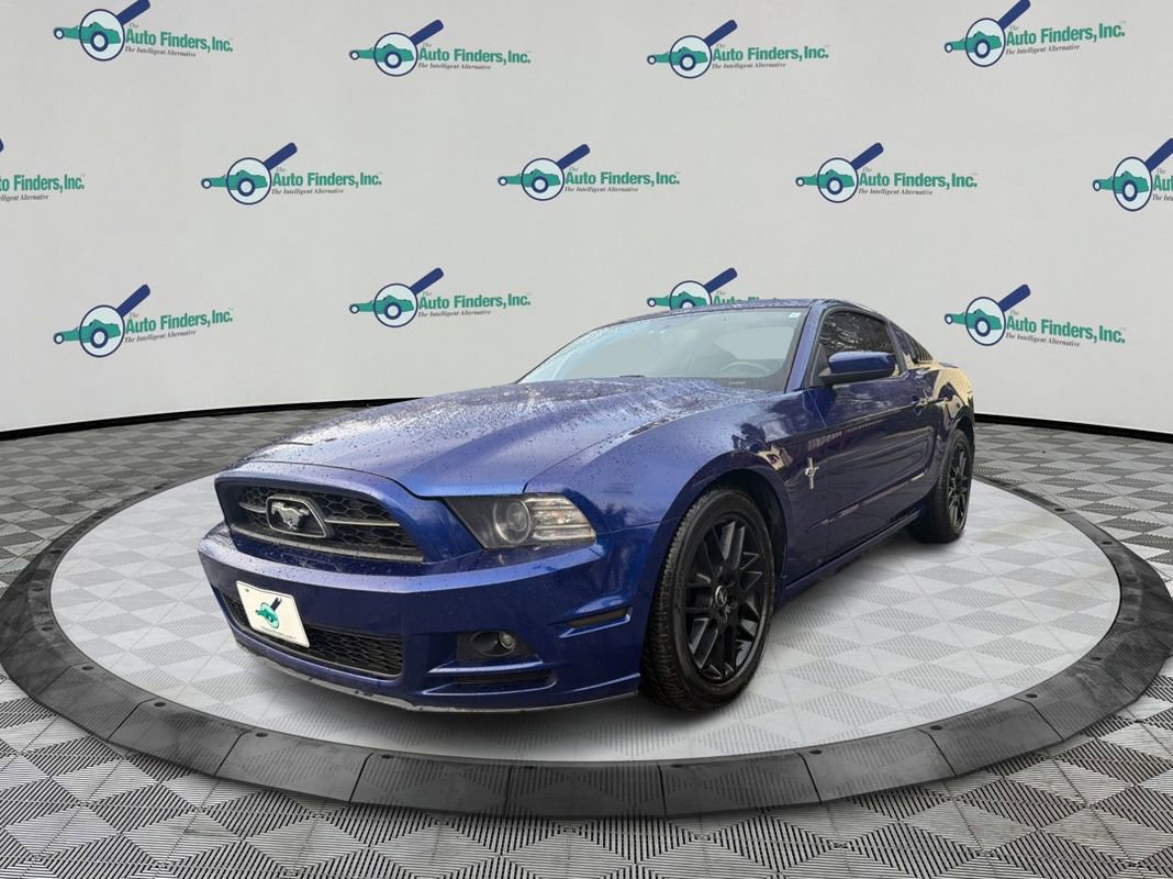Used 2014 Ford Mustang Premium w/ Equipment Group 202A image 2