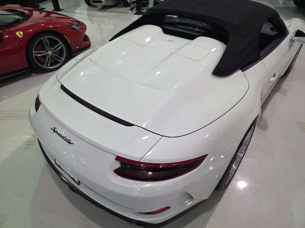 Used 2019 Porsche 911 Speedster RWD image 49