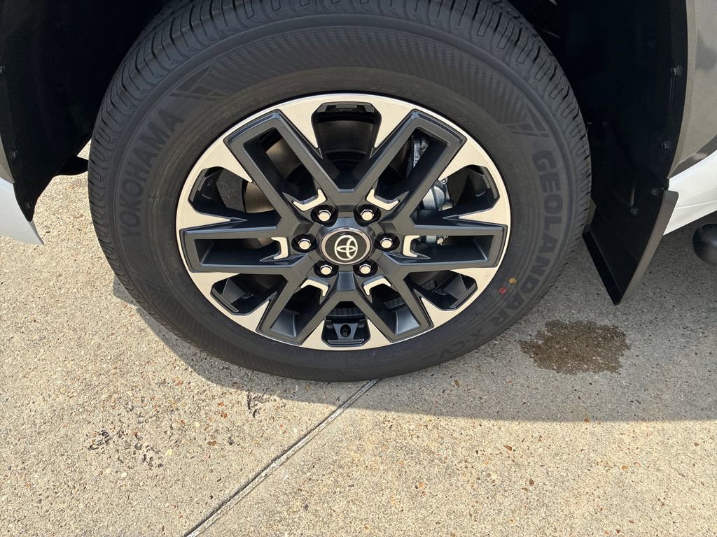 New 2026 Toyota Tundra Limited image 29