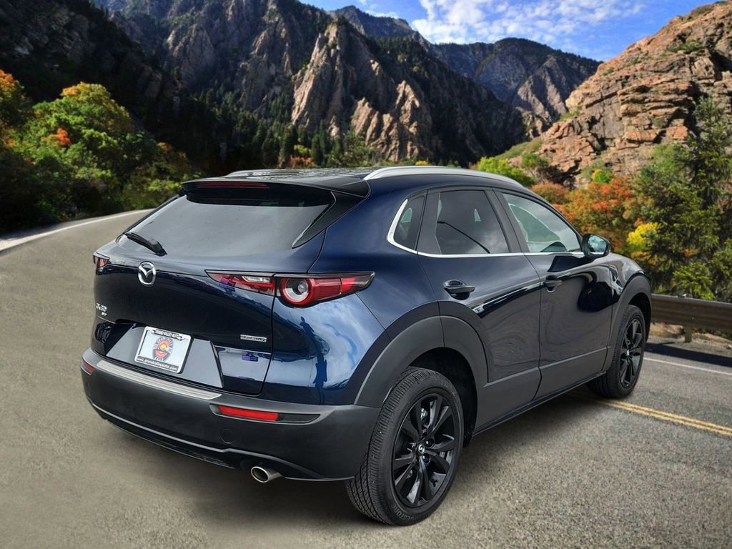 Used 2025 MAZDA CX-30 AWD 2.5 S w/ Select Sport Pkg image 3