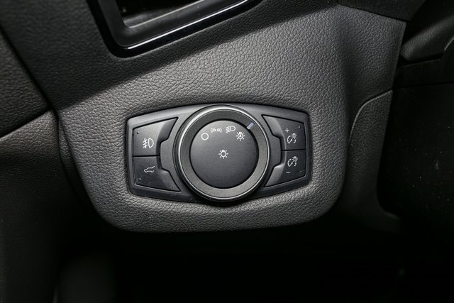 Used 2019 Ford Escape Titanium image 32