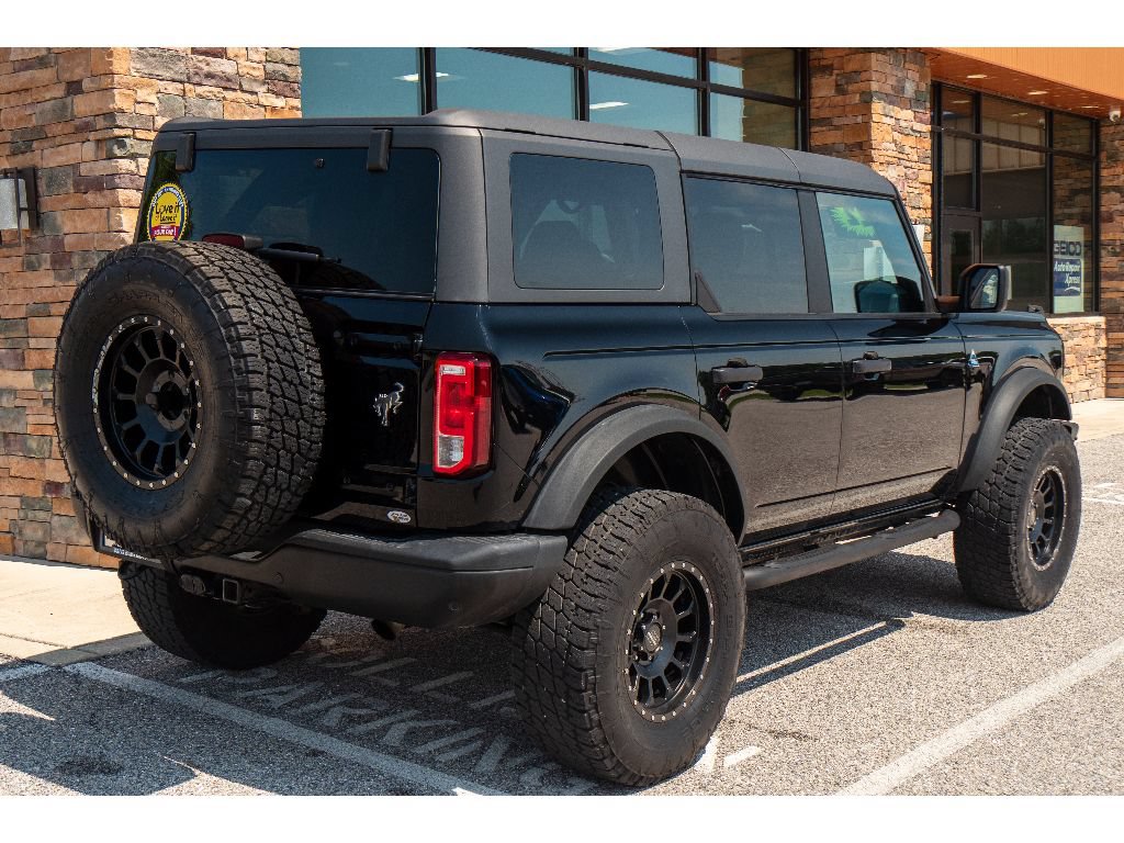 Used 2022 Ford Bronco Black Diamond AWD/4WD image 3