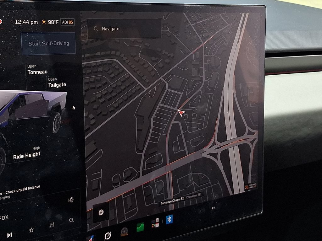 Used 2025 Tesla Cybertruck AWD Crew Cab image 17