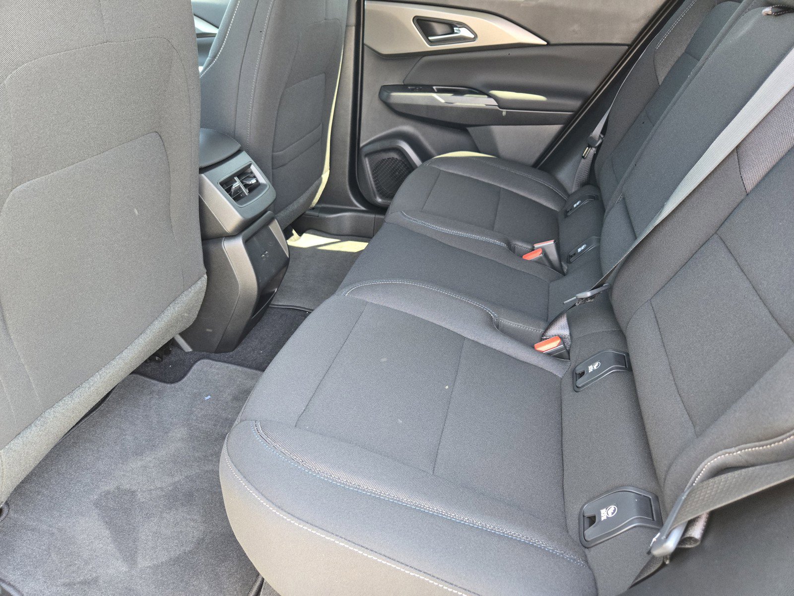 New 2026 Chevrolet Equinox EV LT w/ Comfort Package image 19