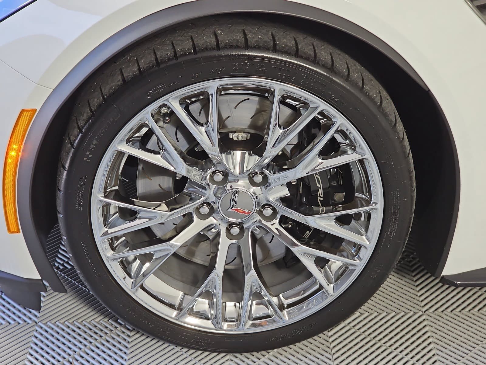 Used 2017 Chevrolet Corvette Z06 RWD image 10