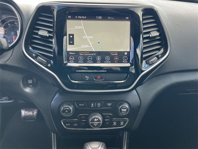 Used 2019 Jeep Cherokee Limited image 21