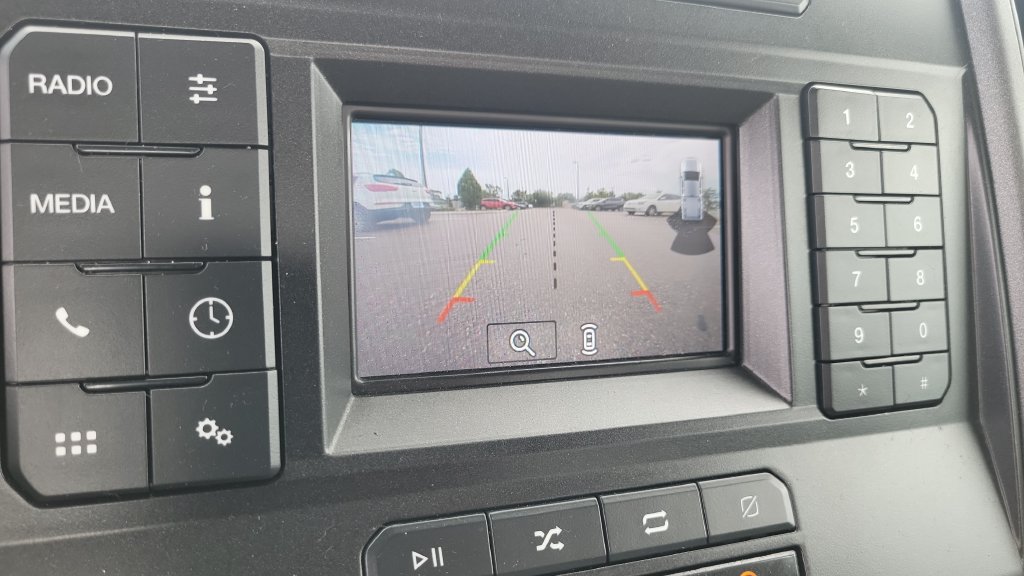 Used 2021 Ford F250 XL w/ Power Equipment Group RWD image 16