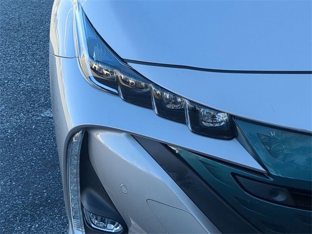 Used 2019 Toyota Prius Prime Advanced image 10
