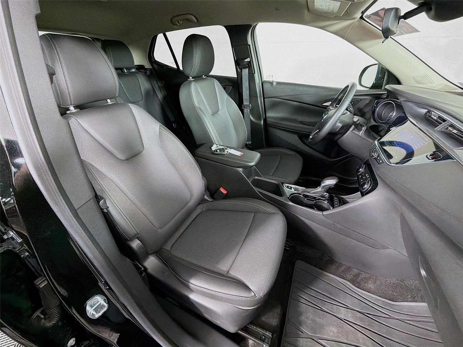 Used 2023 Buick Encore GX Preferred w/ Cold Weather Comfort Package image 26